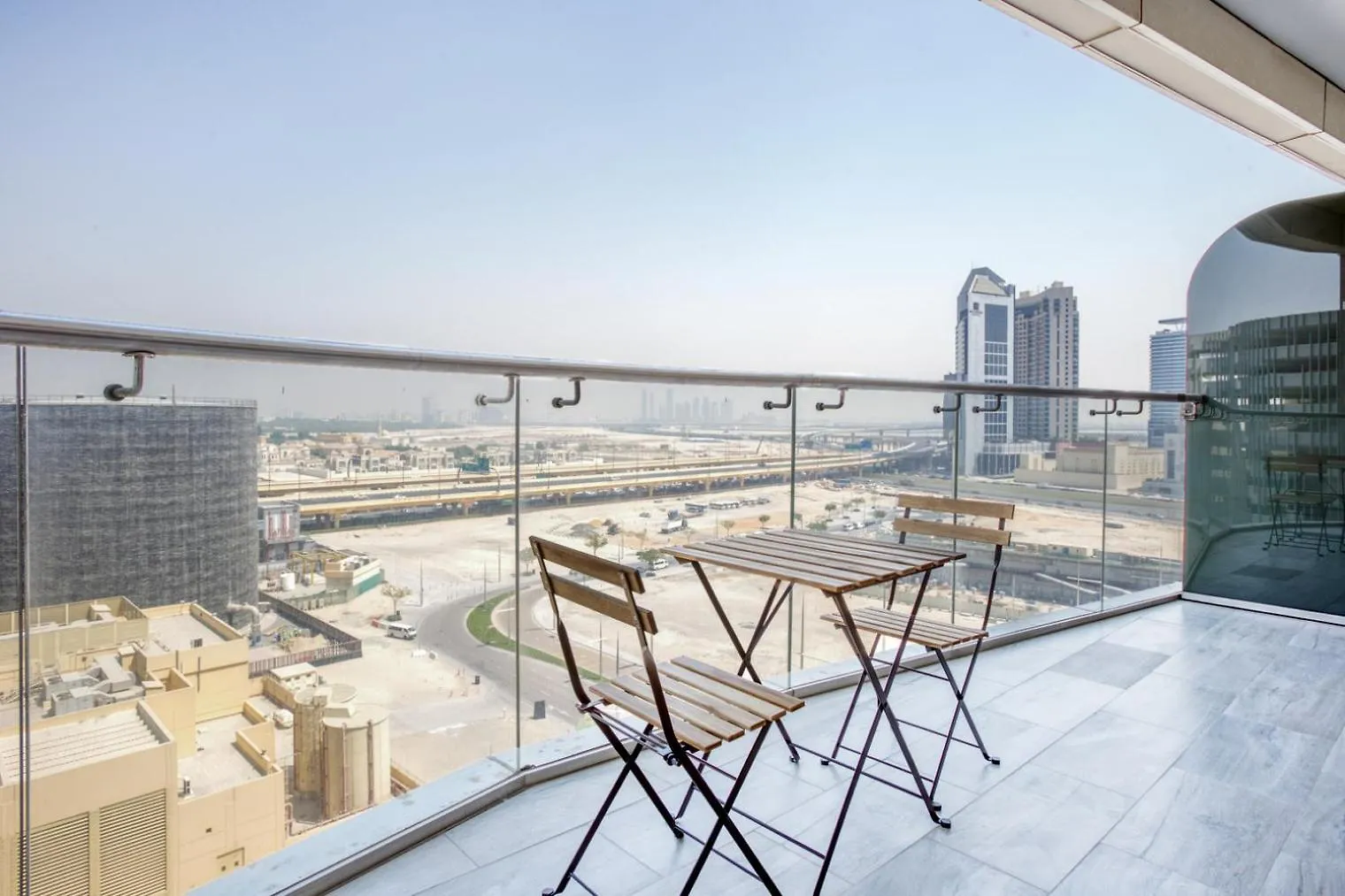 Blueground Rp Heights Pool Garage Dxb-856 Apartment Dubai