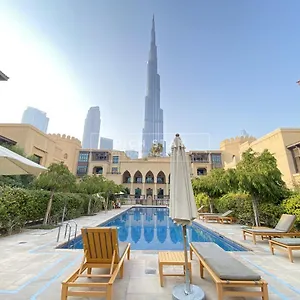  Apartment Incredible 2br Apartment, Downtown With Burj & Mall View By Rich