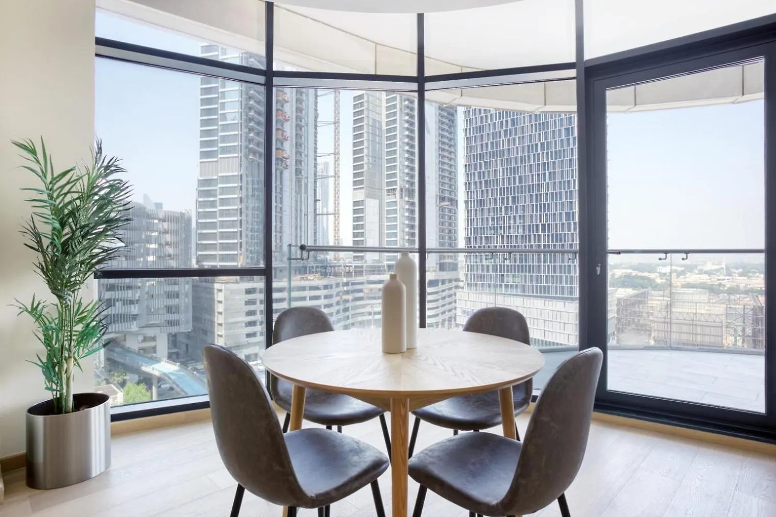 Apartamento Blueground Rp Heights Pool Garage Dxb-856 Dubái Emiratos Árabes Unidos